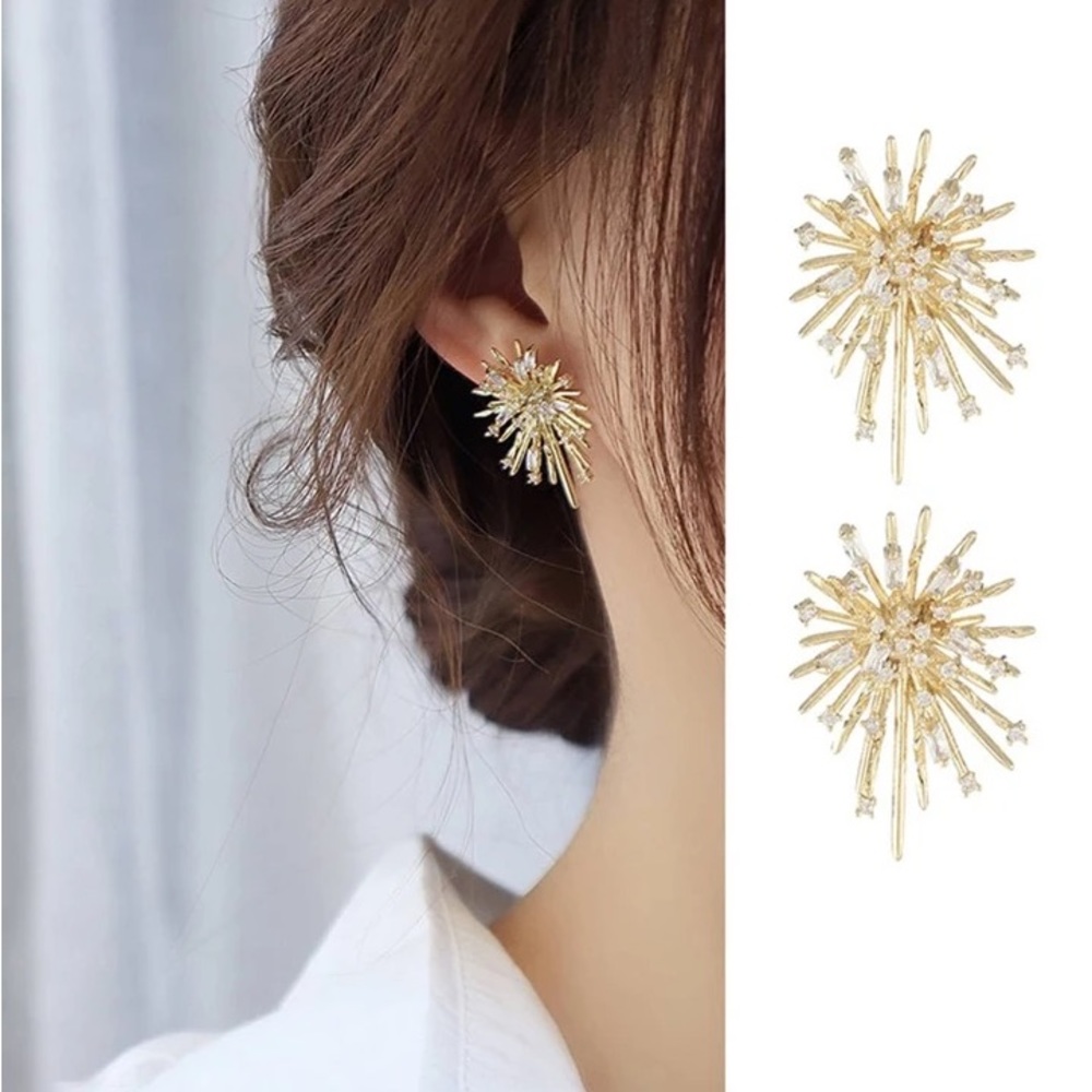 Starburst Sunburst Rhinestones Gold Bohemian Earrings Boho Studs NEW